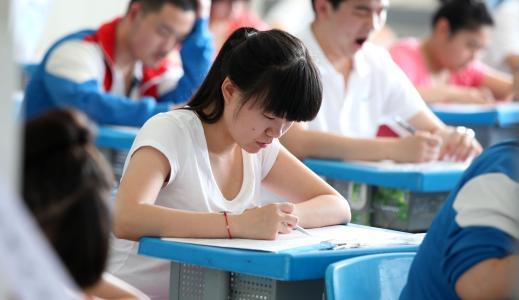教育厅新规之下，高考难度再提升，近250万学子面临困境